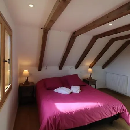 Ancien Buron Isole Au Coeur Du Parc Des Volcans, Cheminee, Internet, Jardin, Randonnees - Fr-1-742-543 Holiday home *